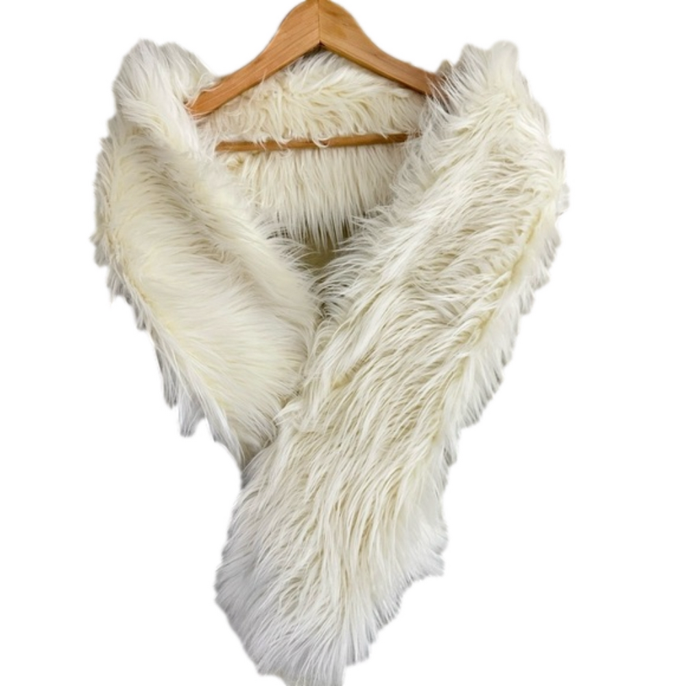 Lolita Husky Faux Fur Scarf